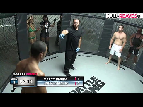 ❤️ Ultimate Fighter ቀለበቱ ውስጥ ከተጣላ በኋላ አንዲት ቁጥር ሴትን ትበዳለች። ❤️ የፊንጢጣ ቪዲዮ
